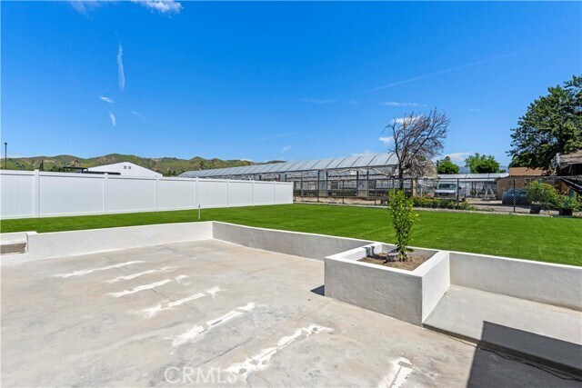 Foto del edificio - 11549 Kagel Canyon St