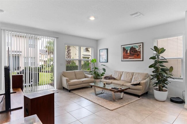 Building Photo - 45 BELLA LAGO Cir