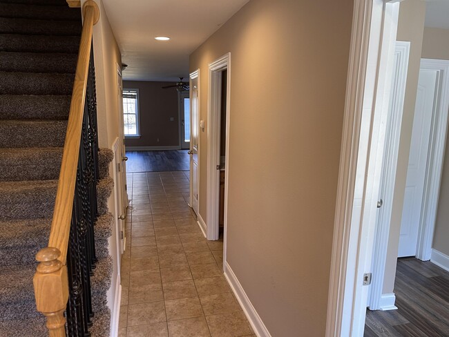 Building Photo - 132 Brown Estates Dr