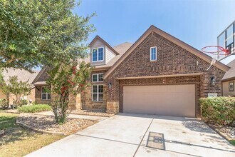 Building Photo - 5900 Lipan Apache Bend