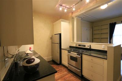 Primary Photo - 22 Bigelow St