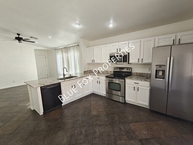 Foto del edificio - 2289 W Enchantment Pl