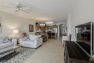 Building Photo - 9631 Spanish Moss Way