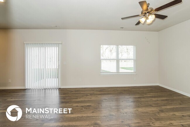 Foto del edificio - 4742 Willow Bluff Cir