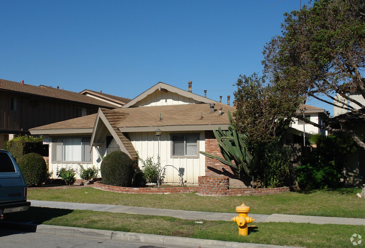 Foto principal - 3771 Green Ave