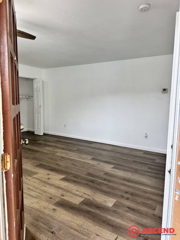 Foto principal - 1 Bedroom Apartment Off New Stine and Plan...