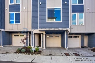 Building Photo - 9630 19th Ave SE