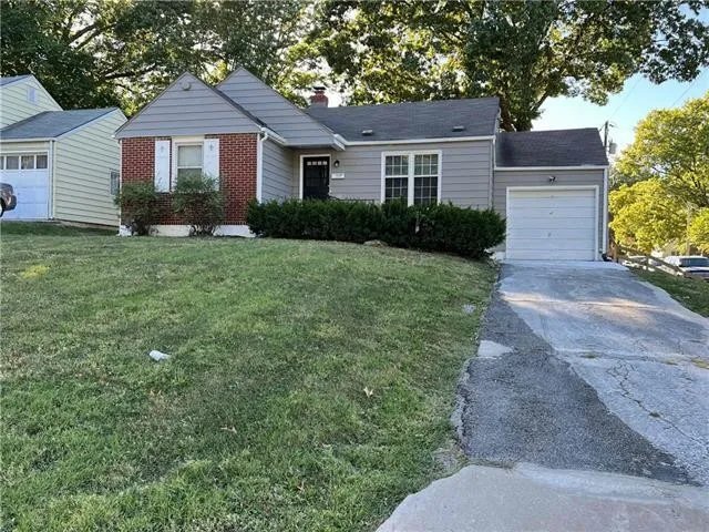 Building Photo - 6400 Walrond Ave