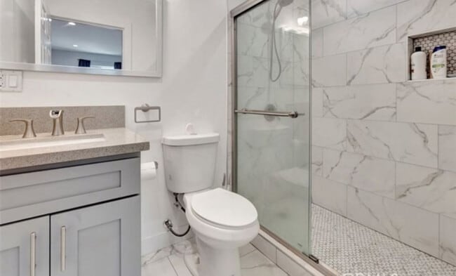 Building Photo - 24019 Sylvan St