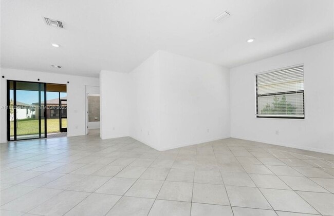 Foto del edificio - 16851 Cayo Key Dr