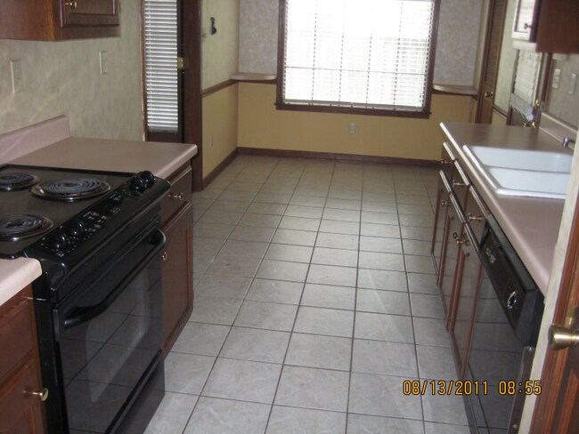 Foto del edificio - 7498 Wheatfield Dr