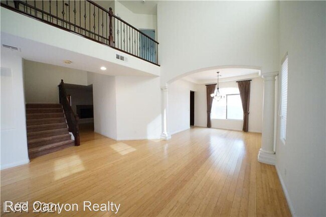 Building Photo - 5 br, 4 bath House - 3716 Moonshine Falls Ave