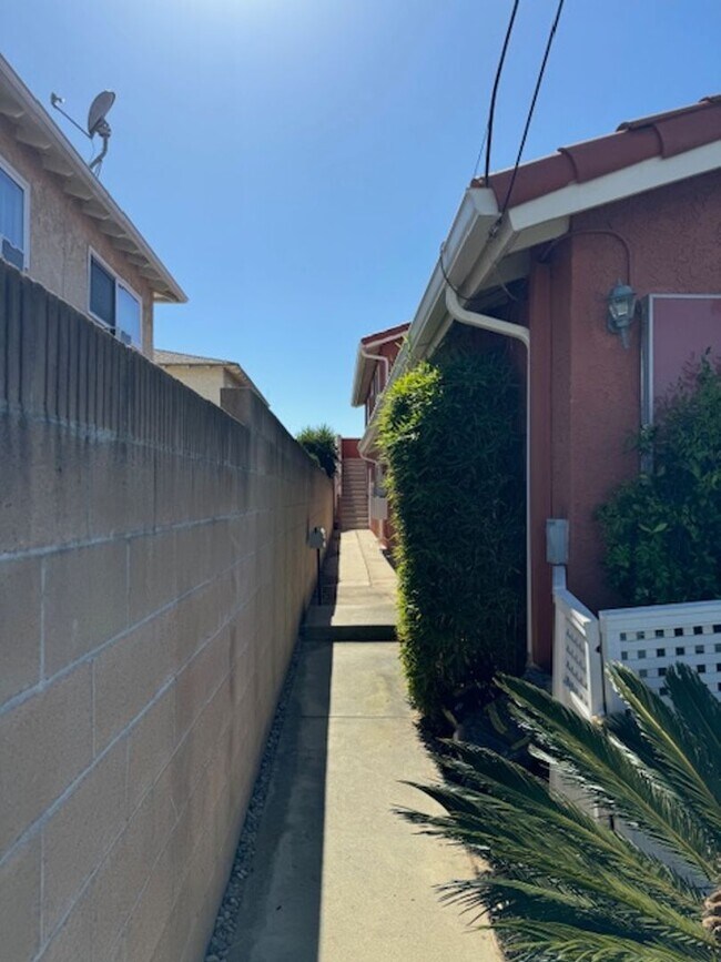 Foto del edificio - 23027 Arlington Ave