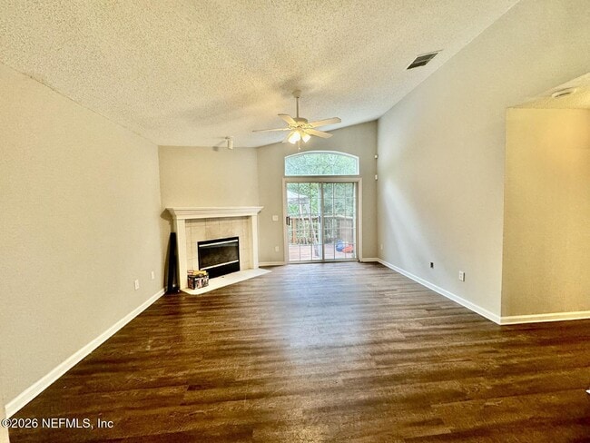 Building Photo - 12295 Sumter Square Dr E