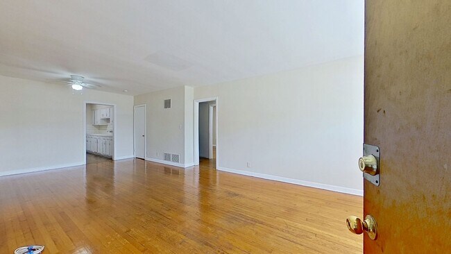 Foto del edificio - 2589 Atlantic Blvd