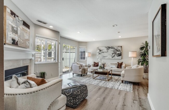 Foto del edificio - 1067 Almaden Village Ln