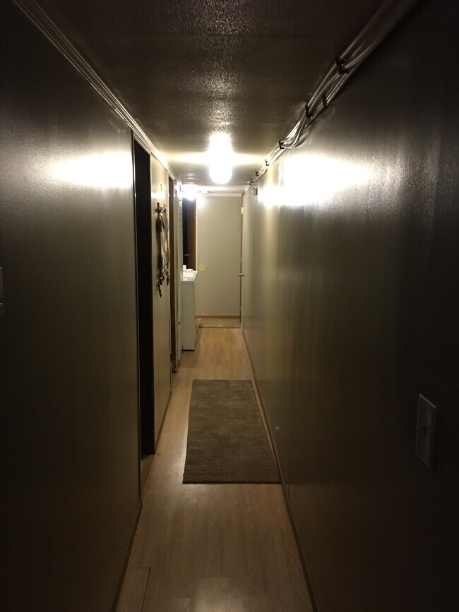 Foto del edificio - 35500 Holloway Rd