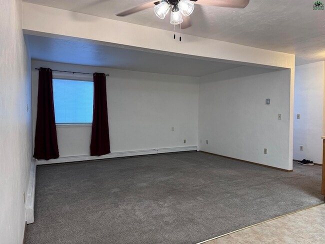 Building Photo - 2605 S Barnette St