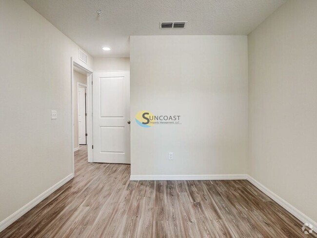 Building Photo - 5677 George Ct
