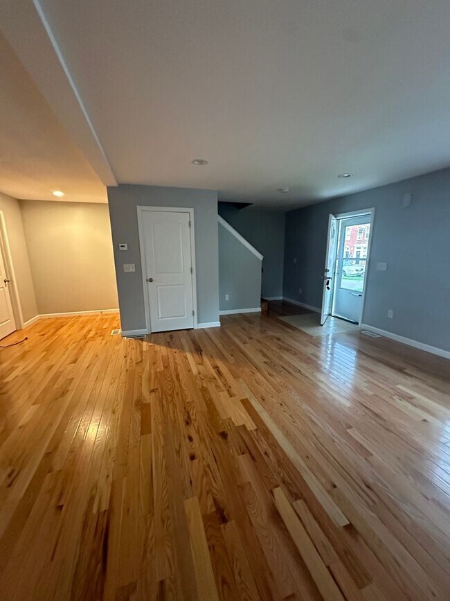 Foto del edificio - 1182-1184 Worcester Street