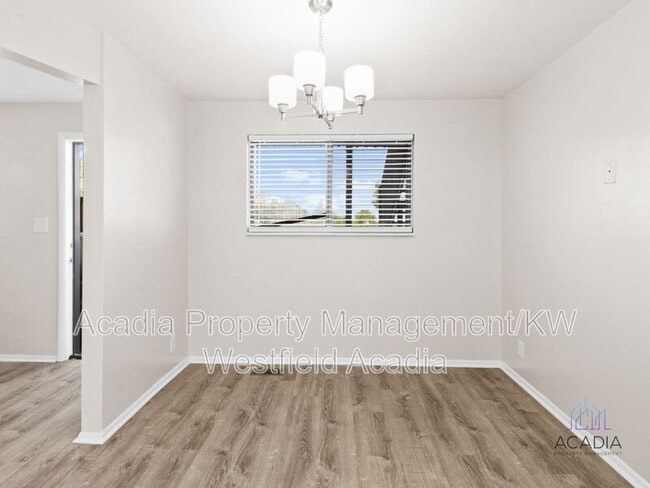 Foto del edificio - 2360 N 250 W