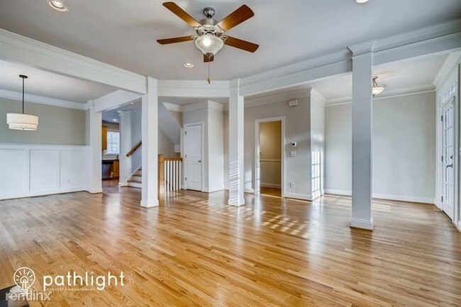 Building Photo - 3 br, 2.5 bath House - 1696 Carr Circle No...