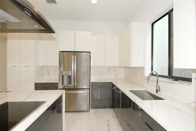 Foto del edificio - 1435 SW 23rd St