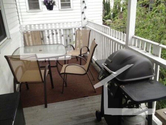 Foto del edificio - Nice 3 bed in Oak Square