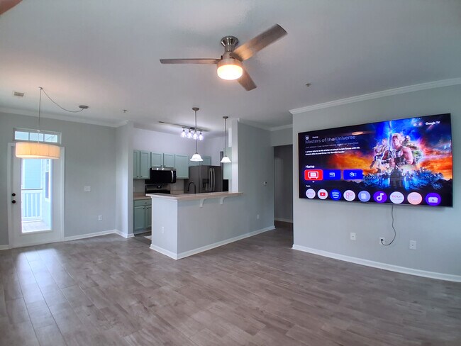 Building Photo - 1225 Blakeway St