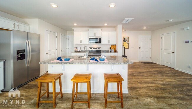 Building Photo - 5510 Jesse Harper Dr