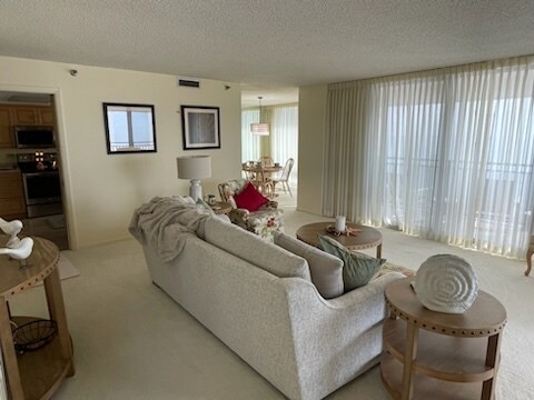 Building Photo - 1236 Ocean Shore Blvd