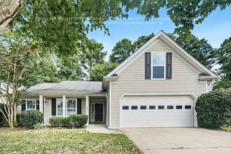 Building Photo - 141 N Square Ln
