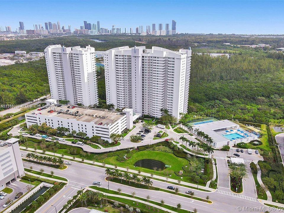 14951 Royal Oaks Ln Unit 604, North Miami, FL 33181 Condo for Rent in