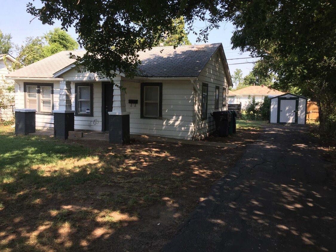 Primary Photo - Remodeled, charming 2 bedroom, 1 bath home...