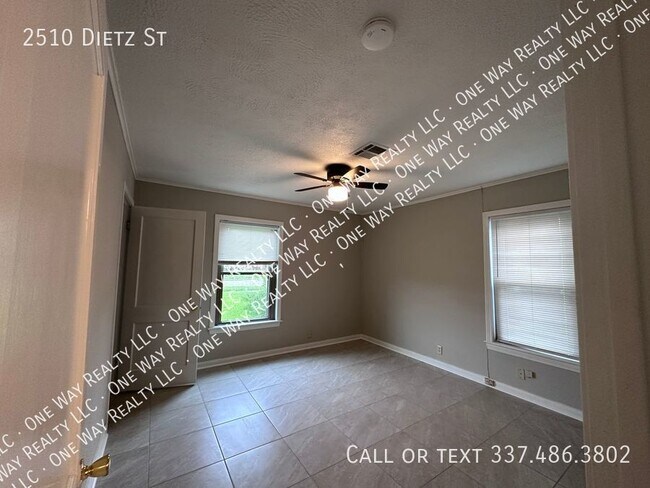 Foto del edificio - Updated 3/1 Near the Mall