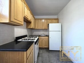 Building Photo - 138-26 78th Ave