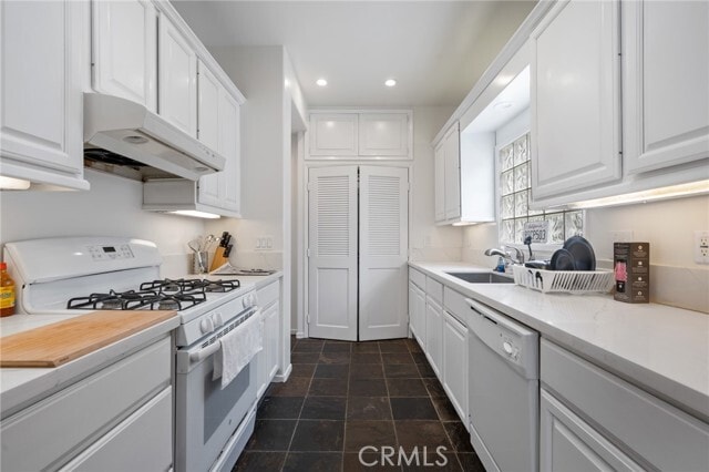 Foto del edificio - 301 S Lucia Ave