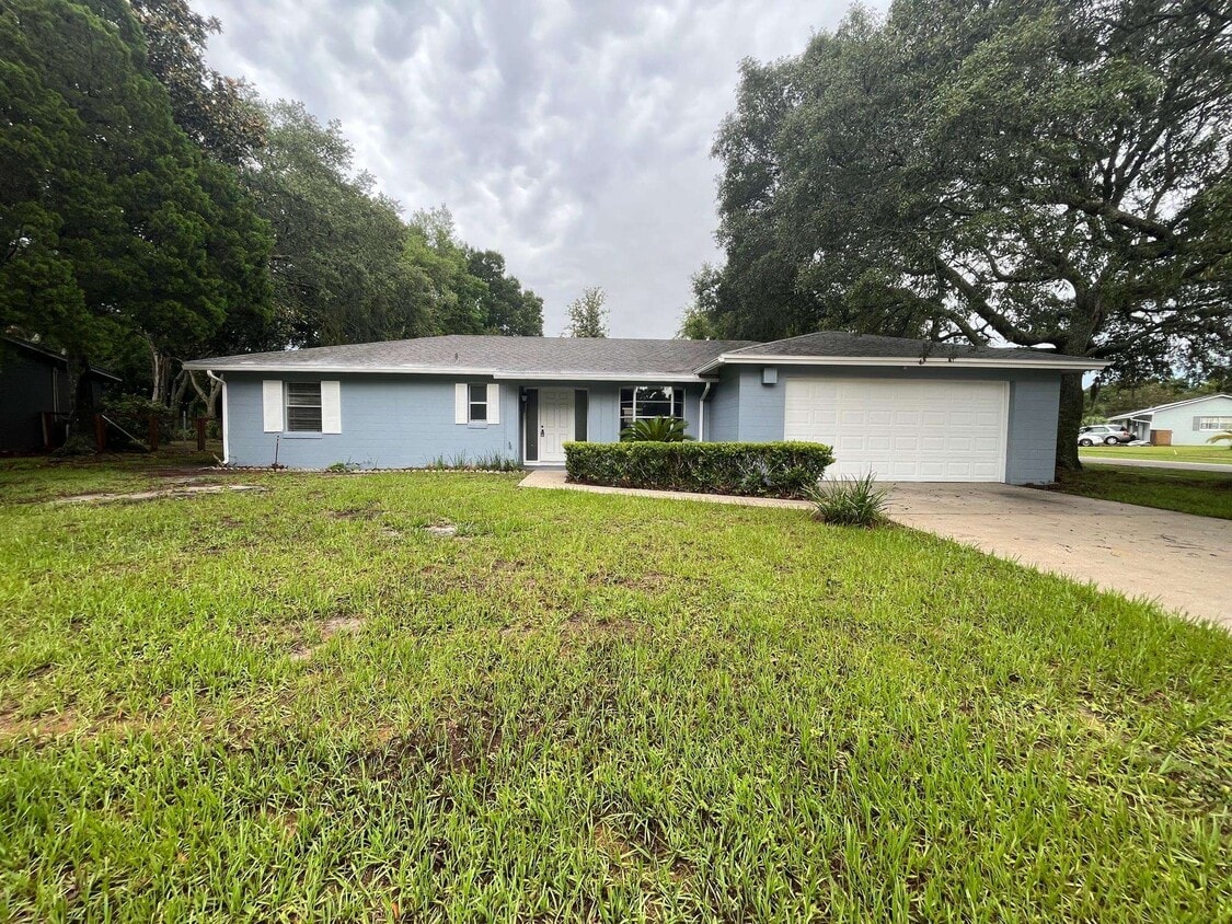 Primary Photo - 230 Marius Ct