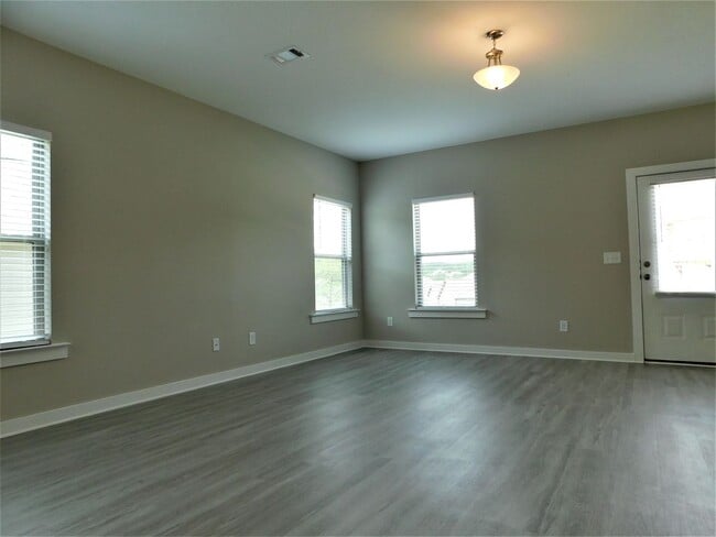 Building Photo - Home for rent in Brookwood, AL.... Available to View Now!!!