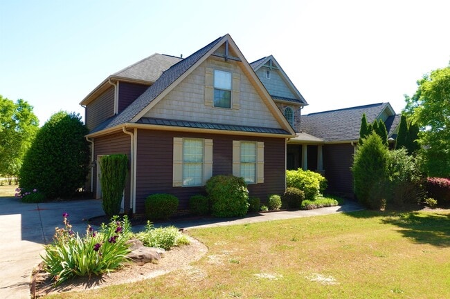 Building Photo - 1 Stoneledges Ln