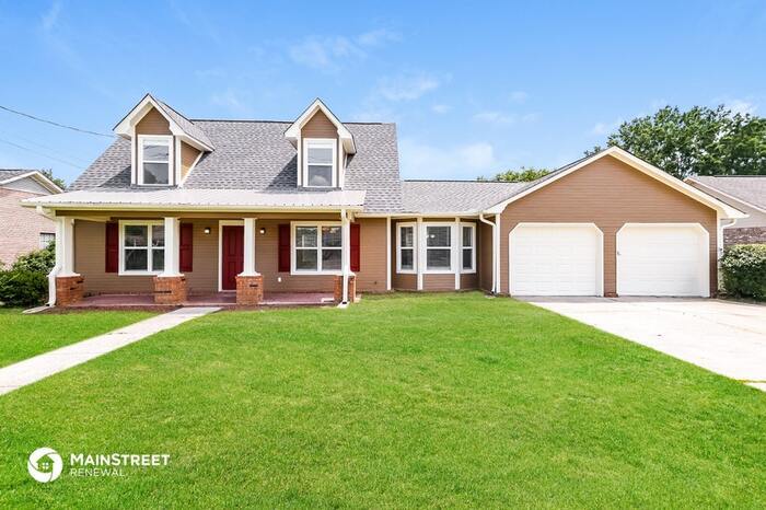 Primary Photo - 3955 CYPRESS ST, NORTHPORT, AL 35475