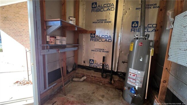 Building Photo - 2808 Player Ave