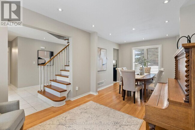 Building Photo - 30 Willowbrook Dr