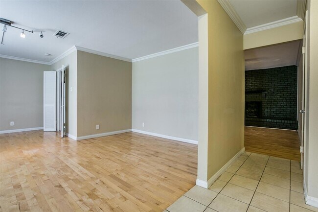 Building Photo - 638 Williams Way