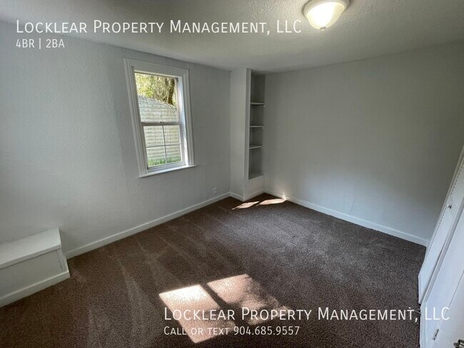Building Photo - 7607 Old Kings Rd Jacksonville, FL 32219