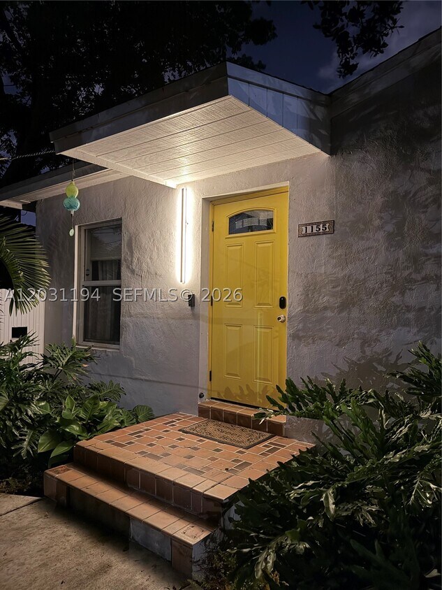 Foto del edificio - 1155 NE 111th St
