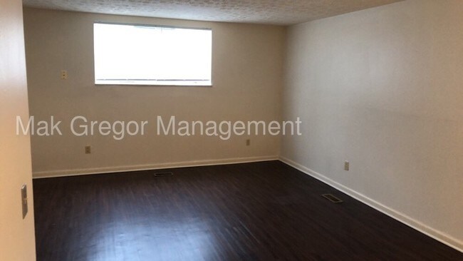 Foto del edificio - 1207 W Fairview Ave