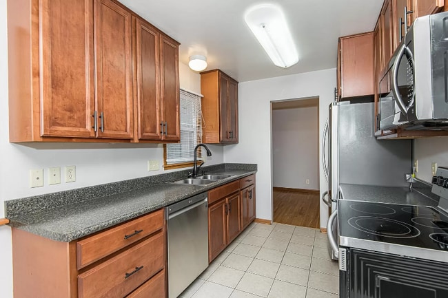 Building Photo - 3923 5th St NW
