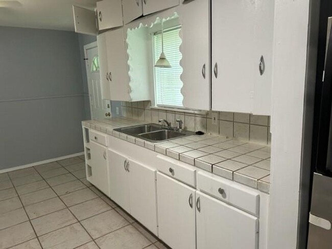 Foto del edificio - Cozy 3 Bed, 1 Bath in Bowie TX