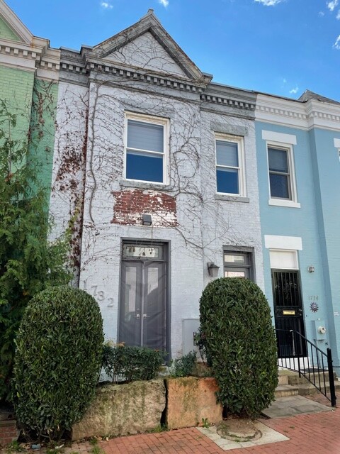 Photo - 1732 Seaton St NW (Washington, DC)